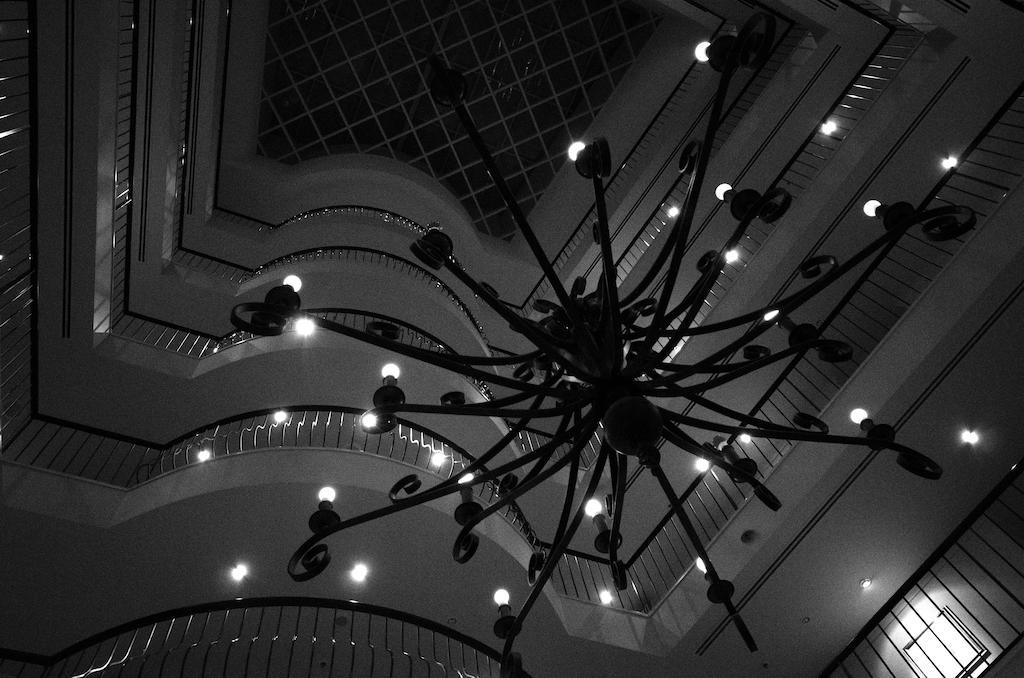 Central Cosmo Apartment Hotel Brisbane Esterno foto