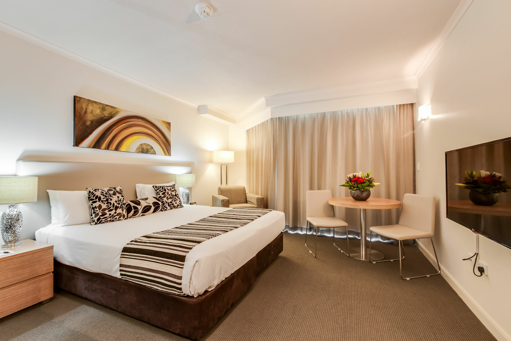 Central Cosmo Apartment Hotel Brisbane Esterno foto